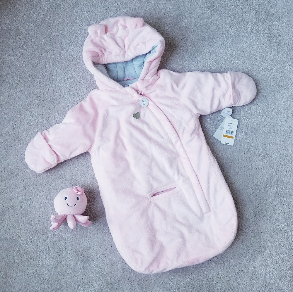 NWT Carter's Plush Bunting 0-6 Months